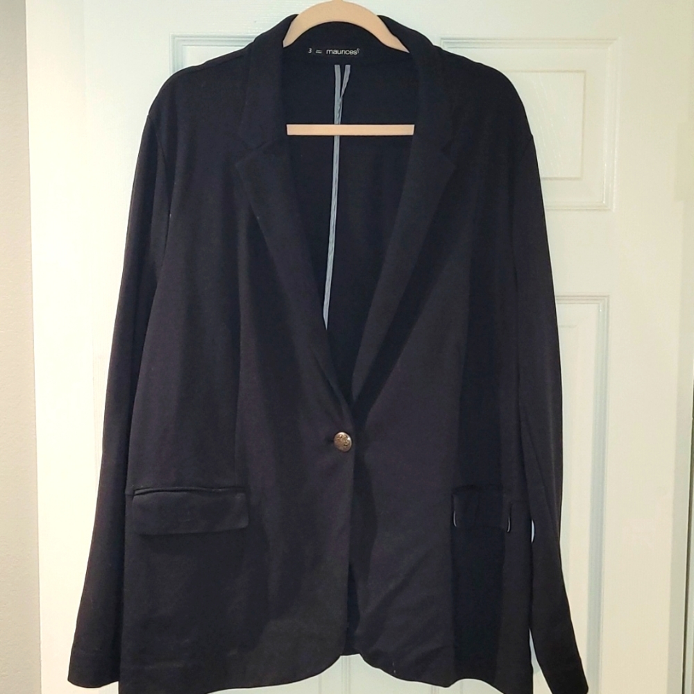 Maurices size 3 black blazer with front botton.